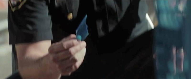 Illustration for article titled 61 Super 8 screengrabs unlock the clues in J.J. Abrams' new trailer
